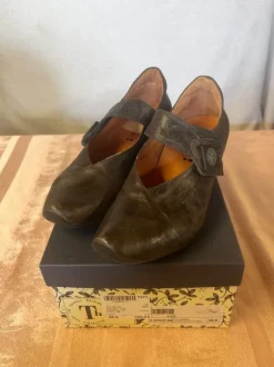 Schoenen Think maat 38,5
