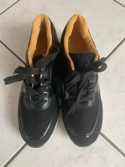 Schuhe