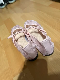 Schuhe / Größe 37