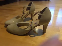 Schuhe beige, Paul Green, Lackleder, Größe 39,5