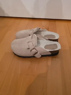 Schuhe beige Wildleder Optik 39 40 gefüttert modern trend