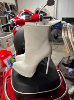 Schuhe Größe 38