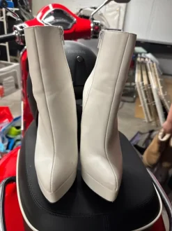 Schuhe Größe 38
