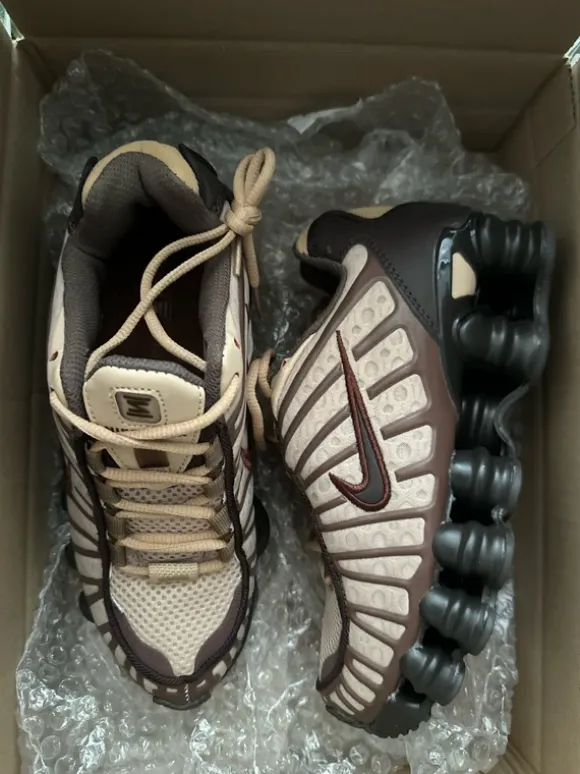 Schuhe Größe 37