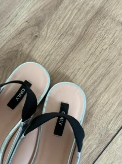 Schuhe Only