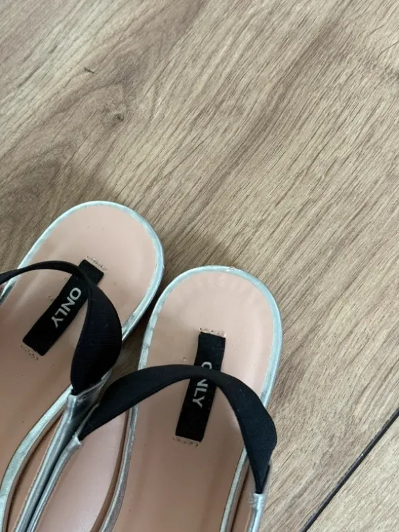 Schuhe Only