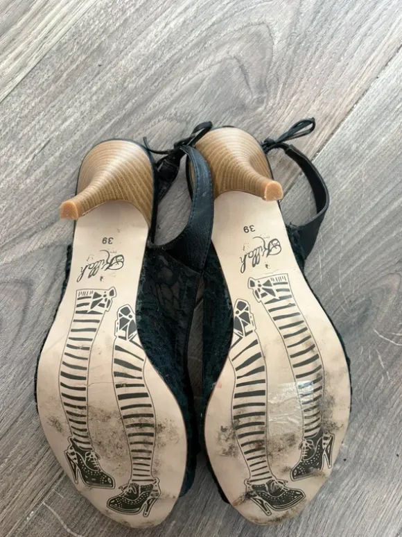 Schuhe von Killah