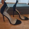 Schwarz transparente Sandalette , high Heels