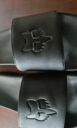 schwarze fox Latschen Schlappen