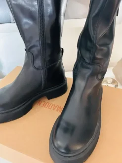 Schwarze Stiefel Galina von Steve Madden