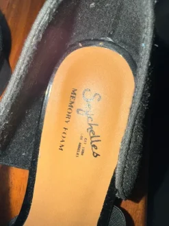 Sechyelles Damen Pumps Absatz Keilabsatz Riemchen Schwarz 40.5 NEU