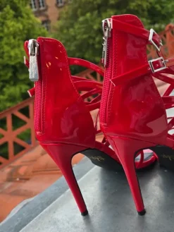 Sexy Riemchen-Sandaletten Rot Lack Sergio Todzi Gr. 37 (Nur 2x getragen)