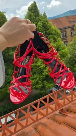 Sexy Riemchen-Sandaletten Rot Lack Sergio Todzi Gr. 37 (Nur 2x getragen)