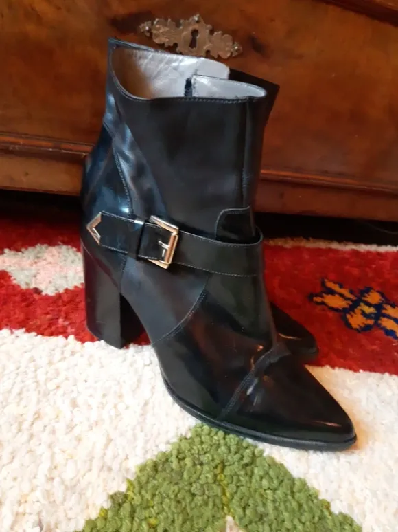 Si Stiefeletten gr 40 Lack boots lodenfrey