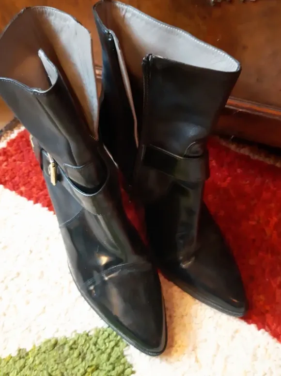 Si Stiefeletten gr 40 Lack boots lodenfrey