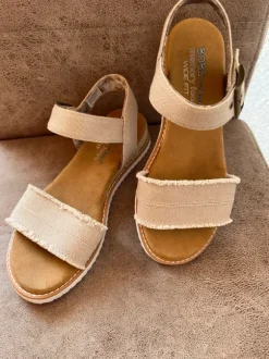 Skechers- Sandale