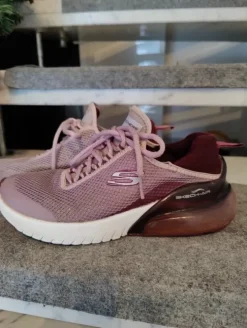 Skechers Schuhe in Größe 37