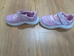 Skechers Sportschuhe Gr. 32