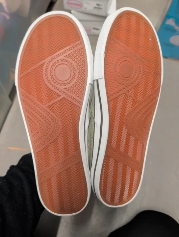 Slipper 41