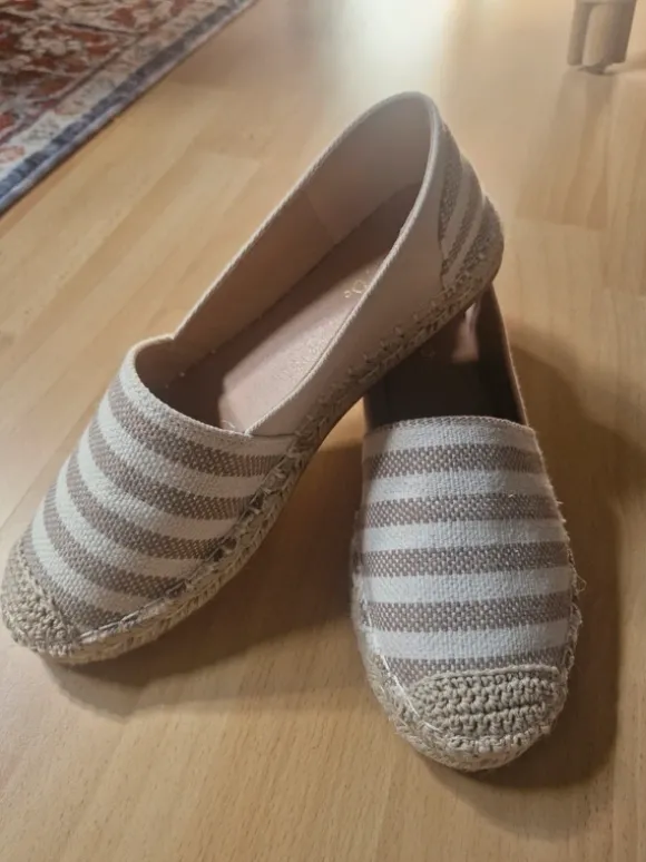 Slipper neu