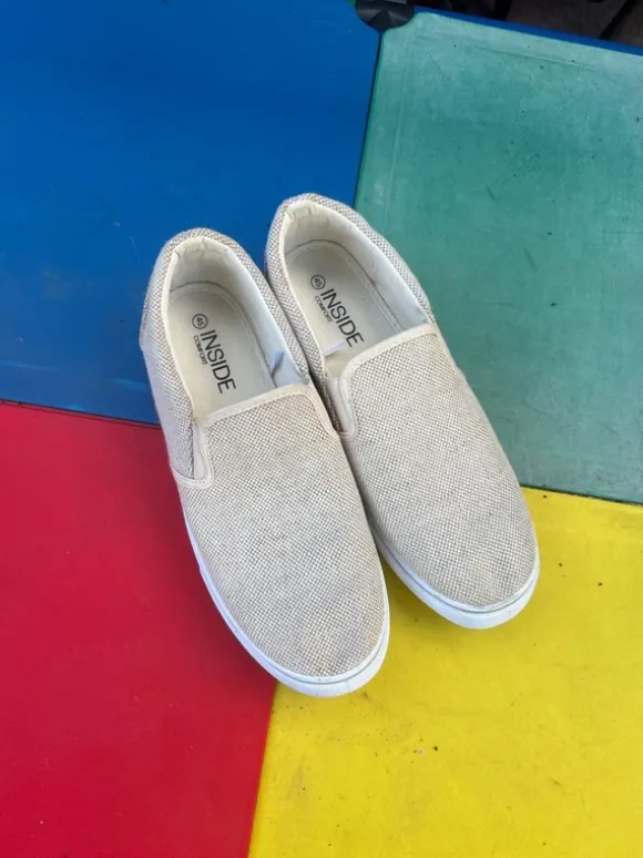 Slipper no name