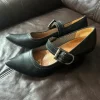 Small Leder Spitze Heels