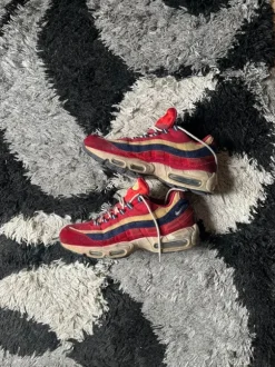 Sneaker