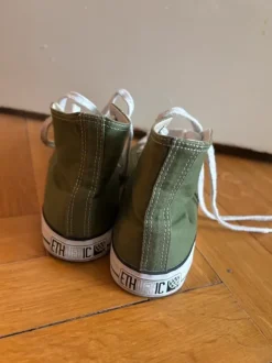 Sneaker