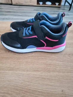 Sneaker