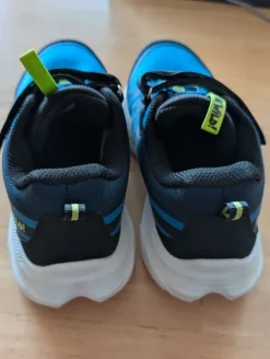Sneaker blau 36 ungetragen