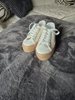 Sneaker ge 37 creme