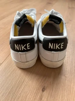 Sneaker Gr. 39