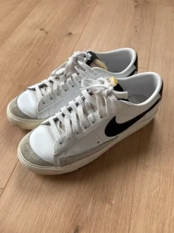 Sneaker Gr. 39