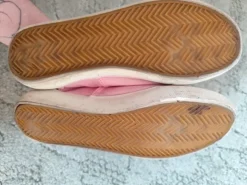 Sneaker Reserved, Größe 38