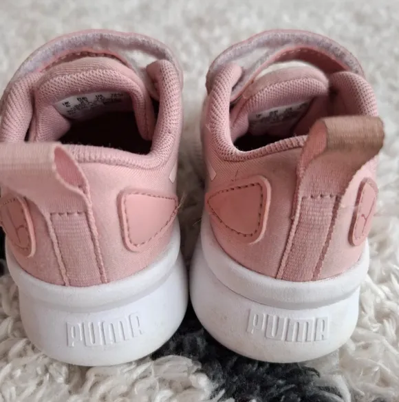 Sneaker von puma