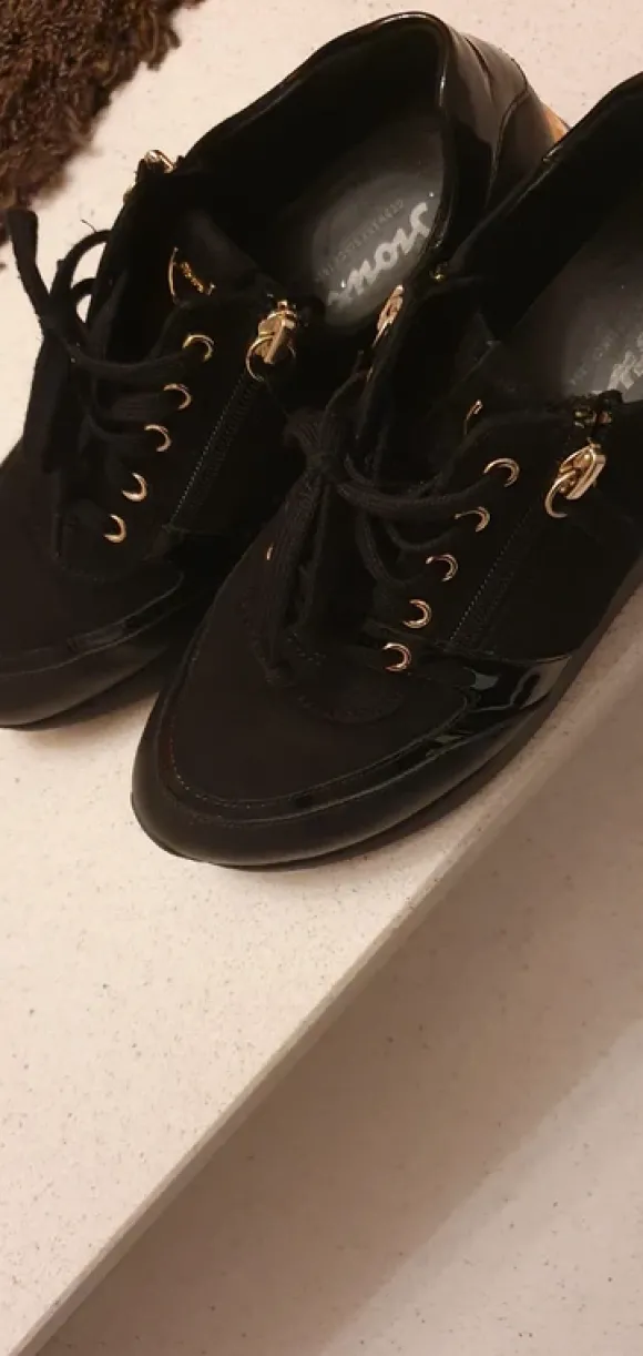 Sneaker von Sioux