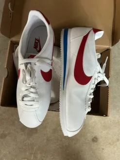 Sneakers Nike neuves