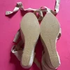 Sommerliche Schuhe Stradivarius Größe 39