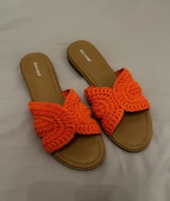 Sommerpantoletten in Orange