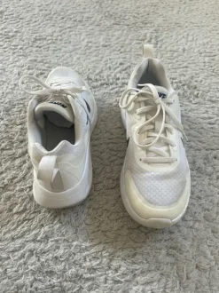Sport Schuhe