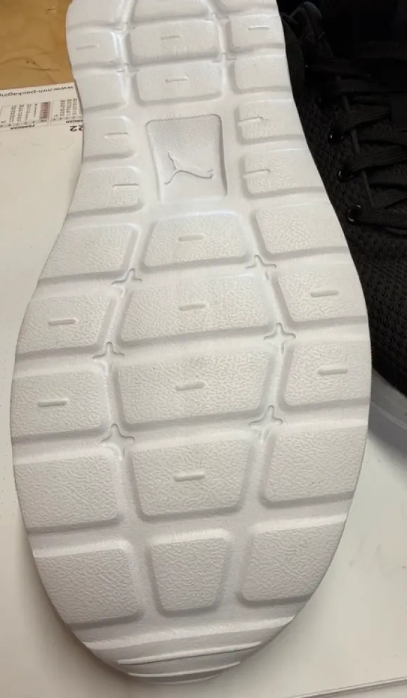Sportschuh
