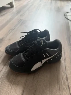 Sportschuhe