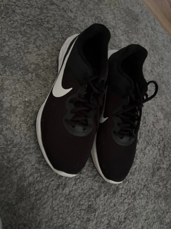 Sportschuhe nike