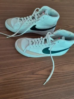 Sportschuhe nike