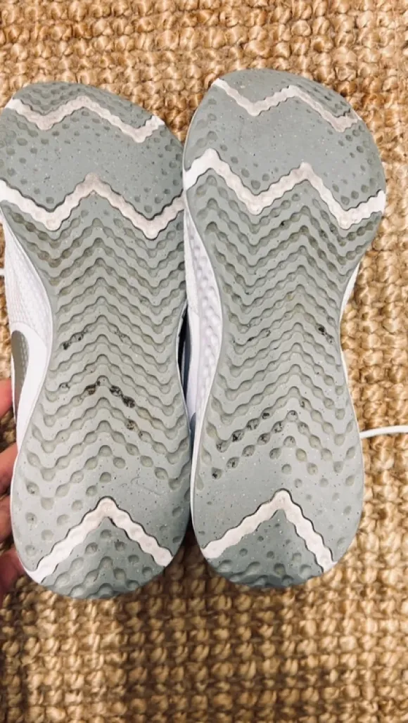Sportschuhe weiß 39