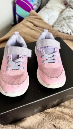 Sportschuhe wie neu