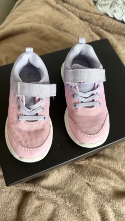 Sportschuhe wie neu