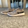 Sport/Turn Schuhe Grau Nike Unisex
