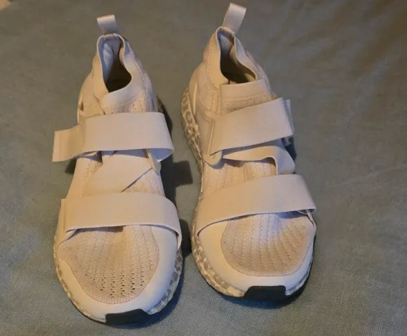 Stella MC Cartney Adidas 42 gut