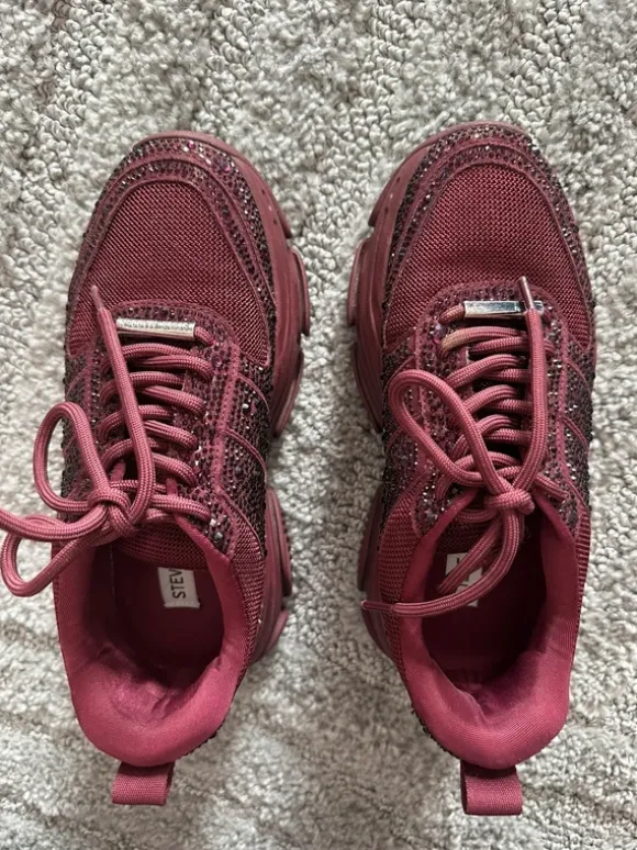 Steve Madden